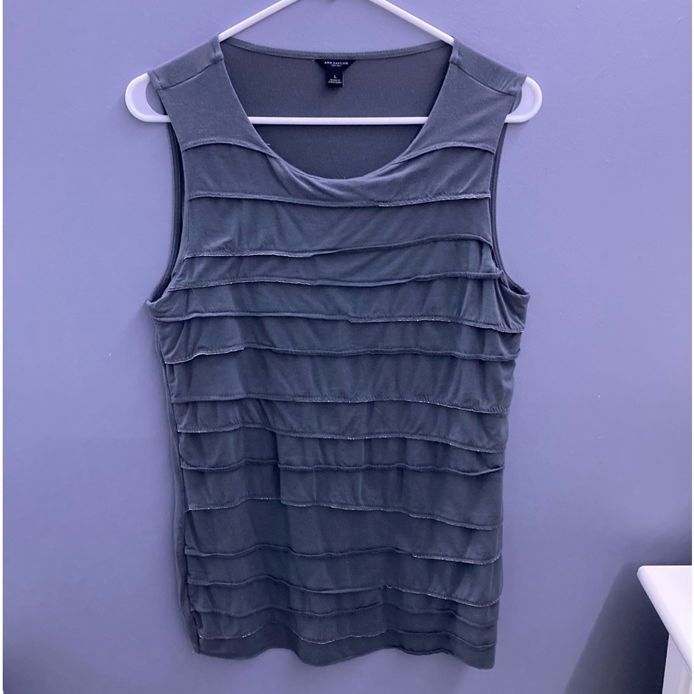 Ann Taylor Sleeveless Tiered Layer Knit Top
